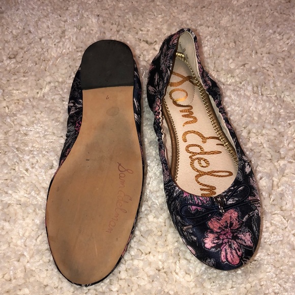 Sam Edelman Flats - Picture 2 of 4